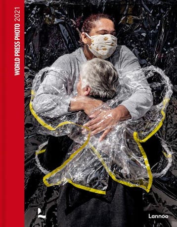 World Press Photo 2021 - World Press Photo 9789401474108, Boeken, Verzenden, Gelezen, World Press Photo