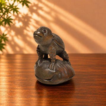 Gesigneerde Gyokuseki Kappa Netsuke - handgesneden uit