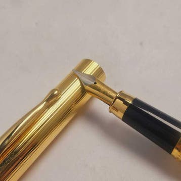 Vulpen Opera Paris - Goudkleurig met two tone nib, Nieuw in verpakking