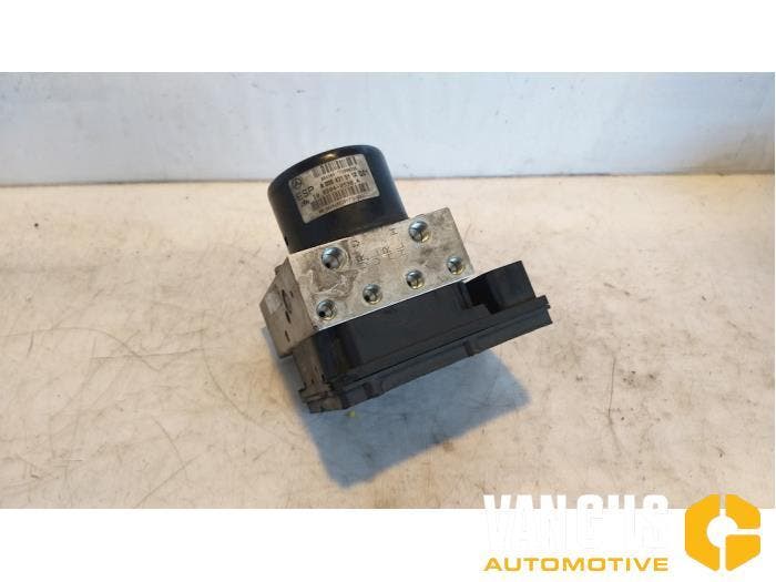 ABS Pomp Mercedes CLC-Klasse O179532, Auto-onderdelen, Remmen en Aandrijving, Ophalen of Verzenden