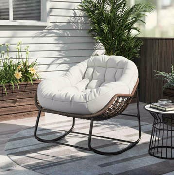 Rotan Schommelstoel Wit - Fauteuil met Gewatteerd Kussen, Huis en Inrichting, Stoelen, Verzenden, Wit, Nieuw, Riet of Rotan