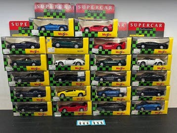Maisto 1/38 – 1/39 - Modelauto (22) - Supercar Collection, Nieuw