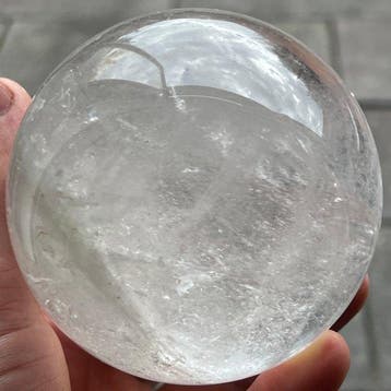 Mountain Crystal Clear Quality sphere Kristal - Hoogte: 8.85
