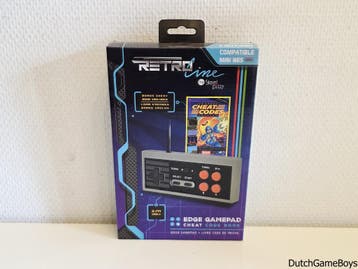Nintendo Nes Mini - Edge Gamepad - Retroline - NEW, Spelcomputers en Games, Spelcomputers | Nintendo NES, Verzenden, Gebruikt