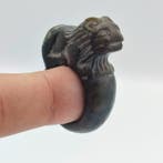 Zijderoute, Oud-Centraal-Aziatisch Black Stone Lion Ring -, Antiek en Kunst