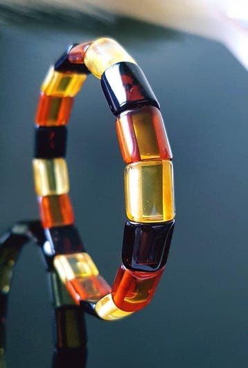Amber Zeldzame natuurlijke Baltische barnsteen armband- 9 g