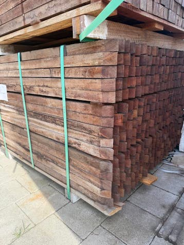 Hardhouten palen fijnbezaagd vanaf € 4,80 per stuk, Nieuw, Palen, Hardhout