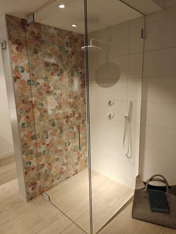 Douchecabine profielloos 100x100cm met taatsscharnier 0037, Ophalen, Nieuw, Glas, Douche