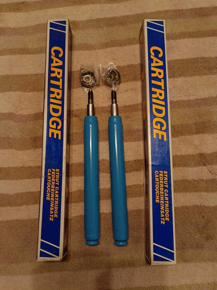 Set VW Scirocco Golf I schokdemper inserts vooras, Auto-onderdelen, Ophanging en Onderstel, Nieuw, Oldtimer onderdelen, Volkswagen