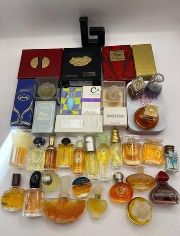 Parfumfles (37) - Glas - Vintage Miniatures 35+, Antiek en Kunst