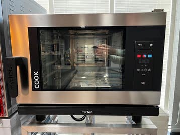 HorecaGoed MyChef Combisteamer | ZELF REINIGEND | 4x 1/1GN, Ophalen of Verzenden, Gebruikt, Ovens, Magnetrons en Steamers