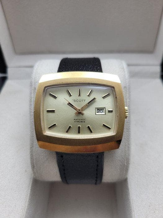 scott - TV Case - Zonder minimumprijs - 17 Rubis - Heren -, Sieraden, Tassen en Uiterlijk, Horloges | Heren
