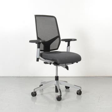 Giroflex 68 bureaustoel, antraciet / mesh, 3D armleggers, Ophalen of Verzenden, Nieuw in verpakking
