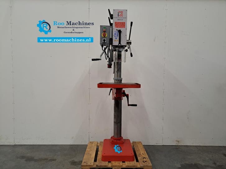 Tandwiel aangedreven kolomboormachine Holzmann GBM 25, Zakelijke goederen, Machines en Bouw | Industrie en Techniek, Verzenden