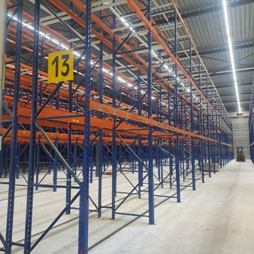 Aanbieding: Voordeelrij gebruikte Armes palletstelling