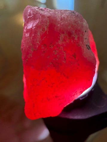 Robijn Ruw. 79,60 Ct. Indrukwekkende Mozambique Grote
