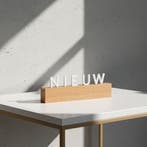 Oacklux Kana Letterhouder Eikenhout 200 mm - Witte letters, Nieuw in verpakking