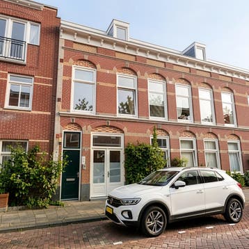 Huis gevonden in of bij Den-haag, Overige soorten, Direct bij eigenaar, Den-haag, Zuid-Holland