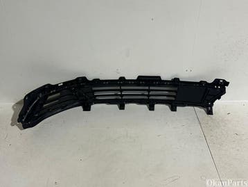Kia Sportage V NQ5 onder Grille 86531-CJ010, Ophalen, Gebruikt, Voor