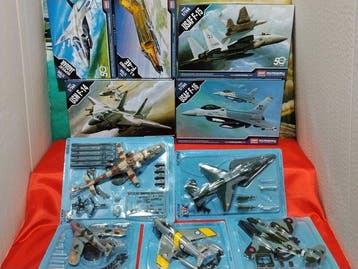 Academy + Italeri/Fabbri - Speelgoed Lotto aviazione : 5 kit, Nieuw