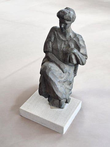 sculptuur, Expressieve bronzen sculptuur, zittende vrouw,, Antiek en Kunst