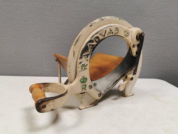 Raadvad - Ove Larsen - Broodsnijmachine - 294 - Hout, Staal,