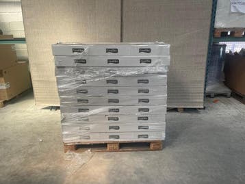 Veiling - Partij Grosfillex Wandpanelen – Element Compact