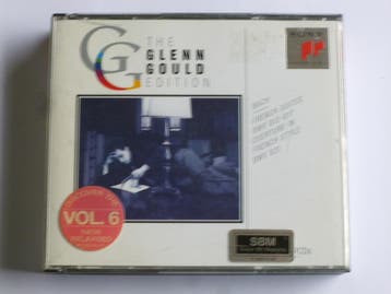 Bach - French Suites / Glenn Gould (2 CD), Ophalen of Verzenden, Zo goed als nieuw