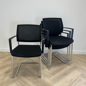 vergaderstoelen (set van 4) stapelstoelen, zwart - chroom, Gebruikt, Zwart, Ophalen of Verzenden, Eén