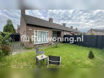 Hoekwoning in Beesd, grote tuin, 2 kamers, 44 m², €520 hu