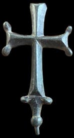 Byzantijns Middeleeuwse kruis hanger uit de 6e–8e eeuw na