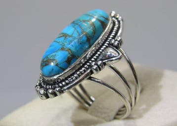 Turquoise ring - Hoogte: 26.3 mm - Breedte: 21.1 mm- 6.9 g -, Verzamelen