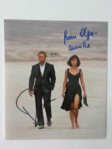 *No Reserve* Double signed Daniel Craig as James Bond and, Nieuw