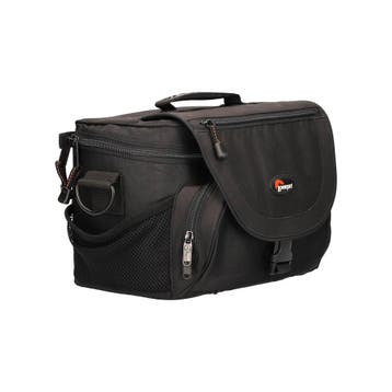 Lowepro Nova 4 met garantie, Ophalen of Verzenden, Gebruikt
