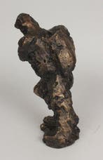 Marta Liepia-Skulme (1890–1962) - sculptuur, Sack carrier -