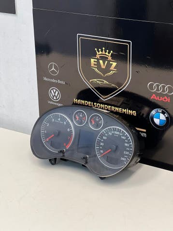 Audi A3 teller unit kilometerteller bj.2003 Artnr.8P0920930G, Auto-onderdelen, Dashboard en Schakelaars, Gebruikt, Audi