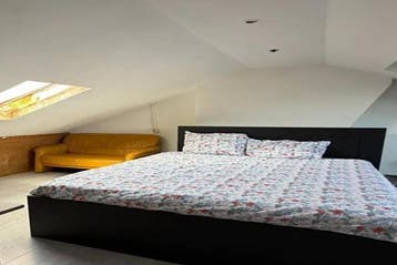 Huis Di Cambioweg in Eindhoven, Via bemiddelaar, Eindhoven, Overige soorten, Noord-Brabant