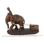 Houten beeld - Indonesische bosbouwer op olifant, Antiek en Kunst