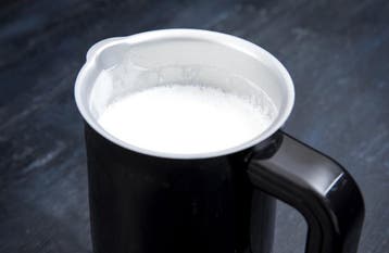 Melkopschuimer elektrisch - Melkklopper - 150 ML - Zwart - G, Verzenden, Zo goed als nieuw