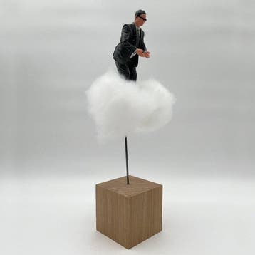 Coco de Paris - Jumping back to earth