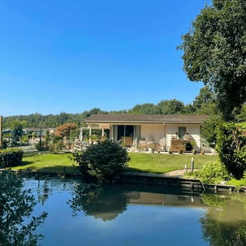 Recreatiewoning in Hoorn gevonden voor €1250,- pm, Huizen en Kamers, Huizen te huur, Direct bij eigenaar, Hoorn