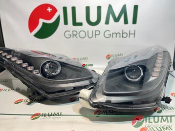 FERRARI F12 BERLINETTA XENON KOPLAMP  RECHTS LINKS P67765711, Verzenden, Gebruikt, Ferrari