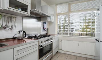 Te Huur 2 Kamer Appartement Everaertstraat In Rotterdam, Huizen en Kamers, Huizen te huur, Rotterdam, Direct bij eigenaar, Appartement