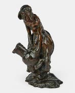 Bernhard Hoetger (1874-1949) - sculptuur, Frau mit Krug -