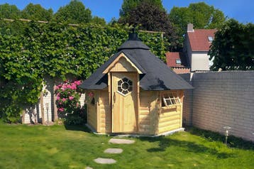 Finse kota grillhuis BBQ tuinhuis Scandinavische barbecuehut, Tuin en Terras, 3 ramen of meer, 250 tot 500 cm, Blokhut, Nieuw