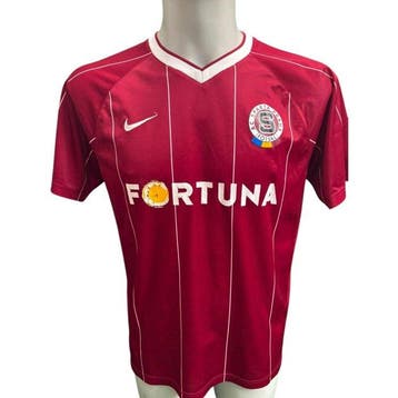 Sparta Praga - Voetbalshirt, Nieuw