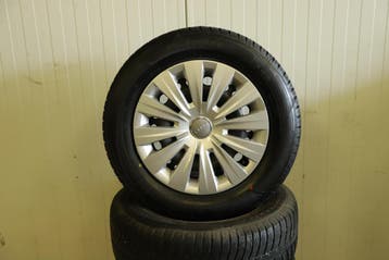 Velgen Audi A1 Delinte Winterbanden, Ophalen, Gebruikt, 15 inch, Banden en Velgen