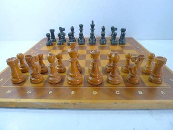 Jeu déchecs Staunton espagno Marque Escardibu 1950/60
