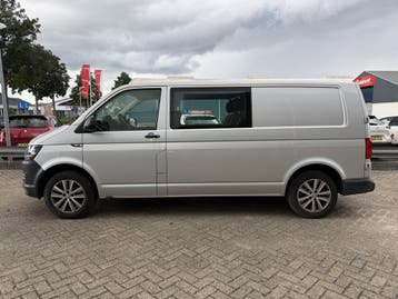 Volkswagen Transporter 2.0 TDI L2H1 DC 6 persoons Comfortlin, Stof, Gebruikt, Euro 6, Volkswagen