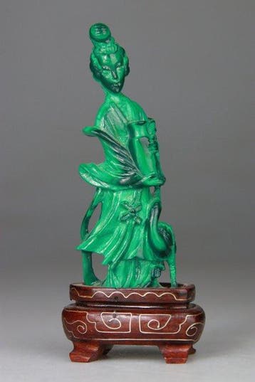 Statuet Sculptuur Kwanyin - houten sokkel gesculpt -, Antiek en Kunst